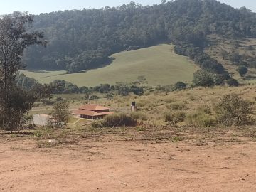 Area 23.800 m
